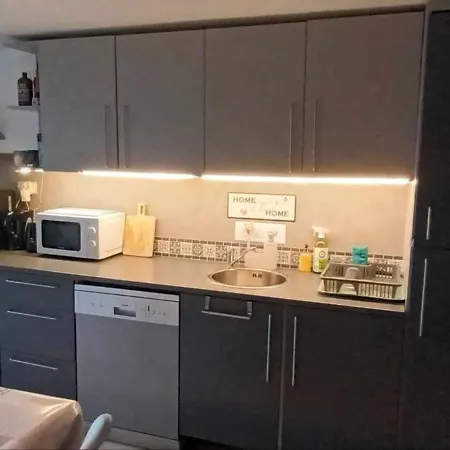 Chez Seb&lulu, D'hôtes Apartamento Neufchâteau