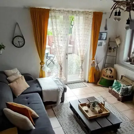 Chez Seb & Lulu, D'hotes Apartment *